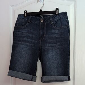 1822 Denim Shorts